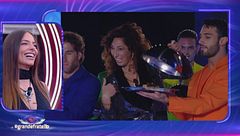 La sorpresa di Donatella Mercoledisanto per i coinquilini