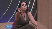 Francesca sotto accusa: le dure parole verso la ragazza e il confronto con chi l'ha criticata