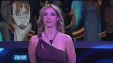 Chi sarà il primo finalista? Lucia Ilardo e Antonella Elia sono le prime VIP al televoto