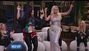 Francesca e Valeria improvvisano una danza del ventre