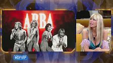 Torna la battle dei talenti: i VIP si sono divisi in due squadre