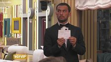 Il segreto di Lucia e il bigliettino nascosto