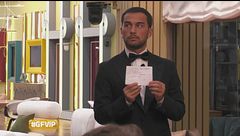Il segreto di Lucia e il bigliettino nascosto