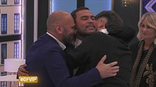 La famiglia di Raul lo raggiunge in Monolocale