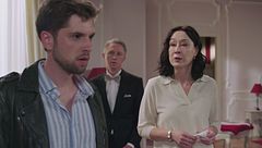 Henry affronta sua madre