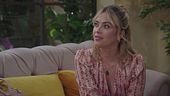 Greta: "Sono incinta"
