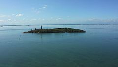 Ep. 1 - L'isola dei fantasmi