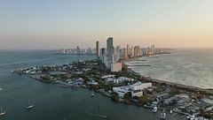 Ep. 3 - L'isola desolata