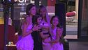 Laura Maddaloni incontra le figlie Rosy, Janet e Jane