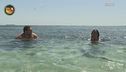 Chiacchiere in mare tra Dino Giarrusso, Alessia Fabiani e Mario Adinolfi
