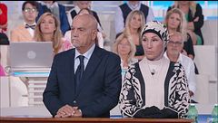 Mercoledì 17 settembre, Canale 5
