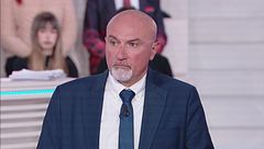 Giovedì 15 gennaio, Canale 5