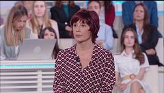 Martedì 28 aprile, Canale 5