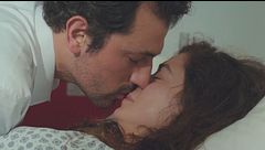 Il bacio di Bahar e Arif
