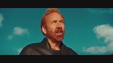 Trailer - The surfer