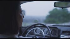 Trailer - 1976