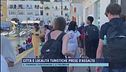 Città e località turistiche prese d'assalto