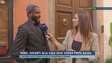 Roma, davanti alla casa dove viveva Pippo Baudo