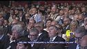 Giorgia Meloni al centro dell'attenzione generale