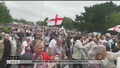 Immigrati: nel Regno Unito scoppia la rivolta