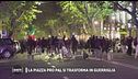 La piazza pro Pal si trasforma in guerriglia