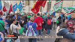 Electrolux conferma 1700 esuberi, il dolore degli operai