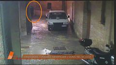 David Rossi: è possibile identificare l'uomo nel vicolo?
