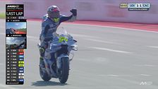 MotoGp: vince Aldeguer, cadono Marquez e Bagnaia
