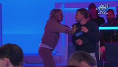 Maria: ''Marco, perché non hai ballato con Sara?''