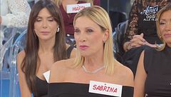 Sabrina: ''Massimiliano, ballavi con me e guardavi...''