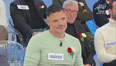 Federico: ''Sto uscendo solo con te e..''