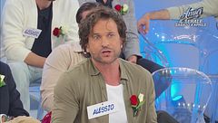 Alessio è diviso tra Debora e Rosanna