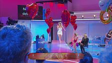 La sfilata di Cristina - Ne vedrai delle belle