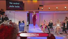 La sfilata di Cinzia - Ne vedrai delle belle