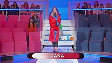 La sfilata di Luana - Ne vedrai delle belle