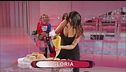 La sfilata di Gloria - Arriva la bomba, si tratta di me!