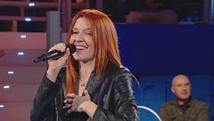 Noemi canta ''Bianca'' - 23 novembre