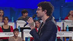 Carl Brave canta ''Occhiaie'' - 14 dicembre