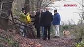 Famiglia nel bosco, la vicinanza e i doni della gente