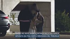 Famiglia nel bosco, madre allontanata dalla casa famiglia