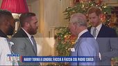 Harry torna a Londra: faccia a faccia col padre Carlo