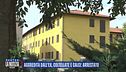Aggredita dall'ex, coltellate e calci: arrestato