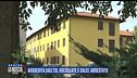 Aggredita dall'ex, coltellate e calci: arrestato