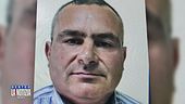 Uccide a pietrate la moglie e il figlio, grave la figlia