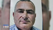 Uccide a pietrate la moglie e il figlio, grave la figlia