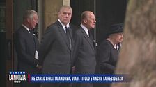 Re Carlo sfratta Andrea, via il titolo e anche la residenza