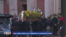 Addio a Ornella Vanoni, folla e commozione per l'ultimo saluto in chiesa