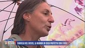 Famiglia nel bosco, la mamma in casa protetta con i figli