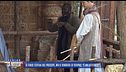 Si finge statua del Presepe, ma il sindaco lo scopre: "È un latitante"