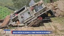 Crolla cimitero in Calabria: le tombe finiscono in un burrone